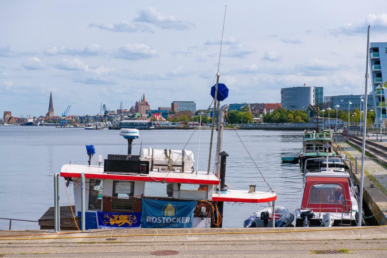 Apartament "Myharbourfront", Luxurioeses Wohnen An Der Hafenmole Rostock Zewnętrze zdjęcie